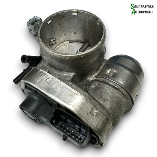 Peugeot 607 Spjældhus Med OEM Nr. Ophugger Fra Peugeot Ophugger