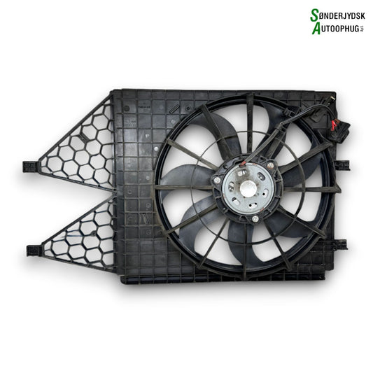 VW Polo 6R Kølerblæser El Med OEM Nr. 6R0121207A Fra VW Ophugger