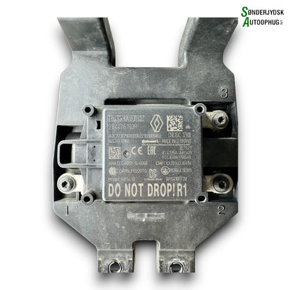 Renault Trafic 3 Radar Med OEM Nr. 284479914R Fra Renault Ophugger