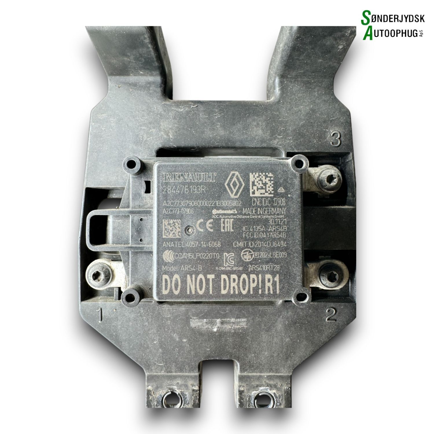 Renault Trafic 3 Radar Med OEM Nr. 284476193R Fra Renault Ophugger