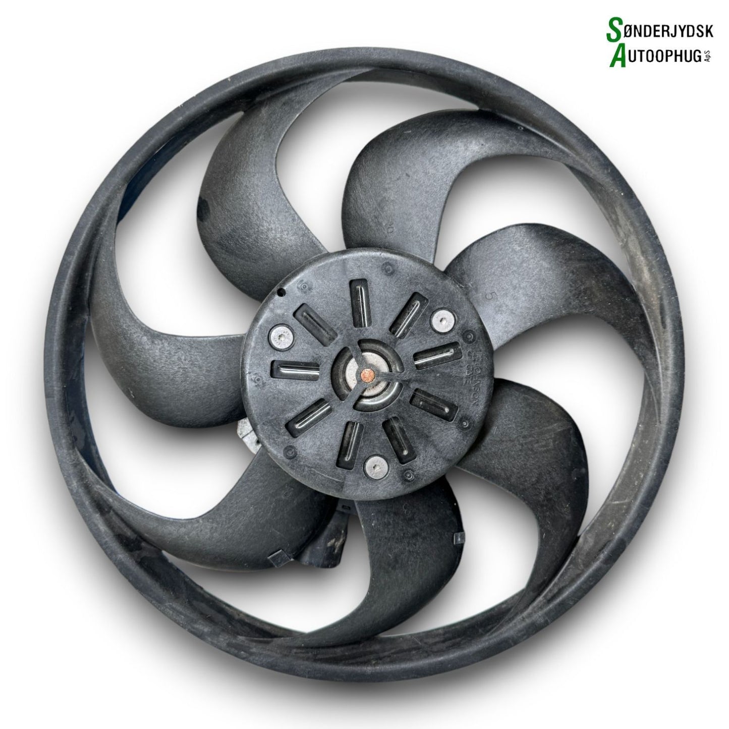 Renault Trafic 3 Kølerblæser El Med OEM Nr. 500163305 Fra Renault Ophugger