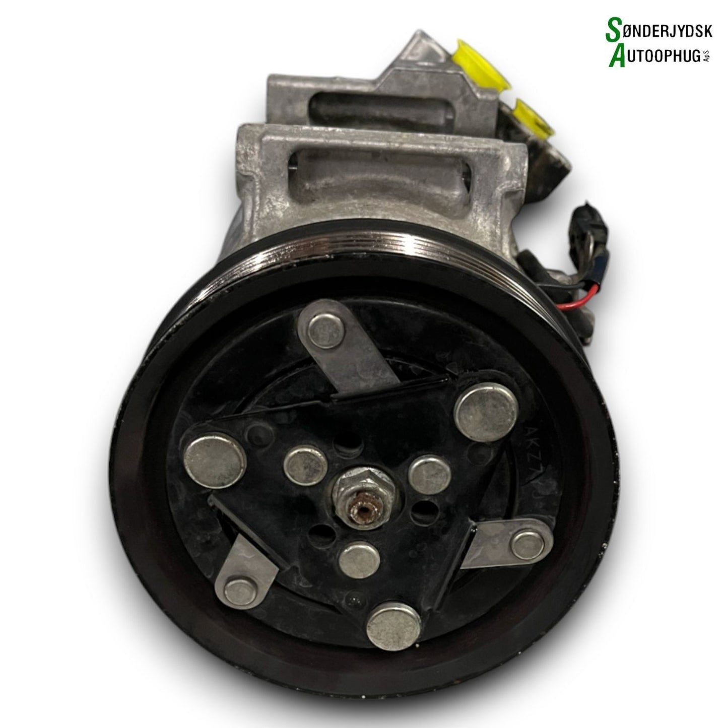 Renault Megane 4 Aircondition Pumpe Med OEM Nr. 926003123R Fra Renault Ophugger