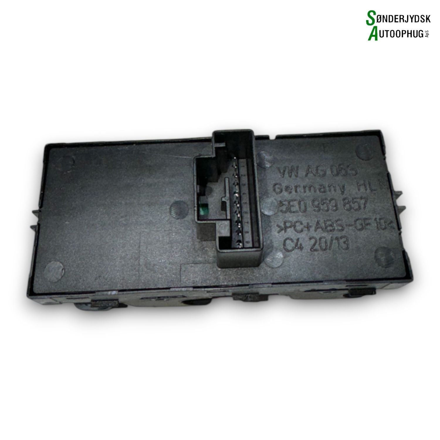 Skoda Octavia Kontakt Rudehejs Med OEM Nr. 5E0959857 Fra Skoda Ophugger