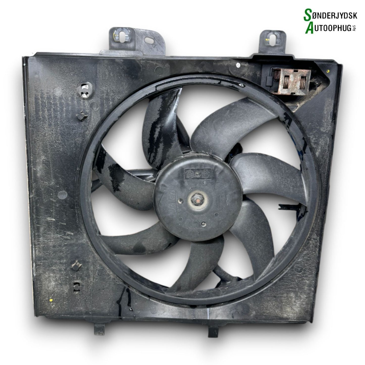 Peugeot 208 Kølerblæser El Med OEM Nr. 9812028580 Fra Peugeot Ophugger