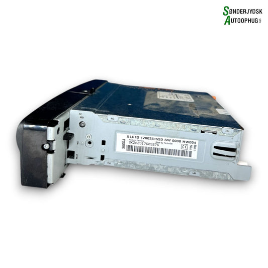 Skoda Octavia Radio M/Cd Med OEM Nr. 1Z0035152D Fra Skoda Ophugger
