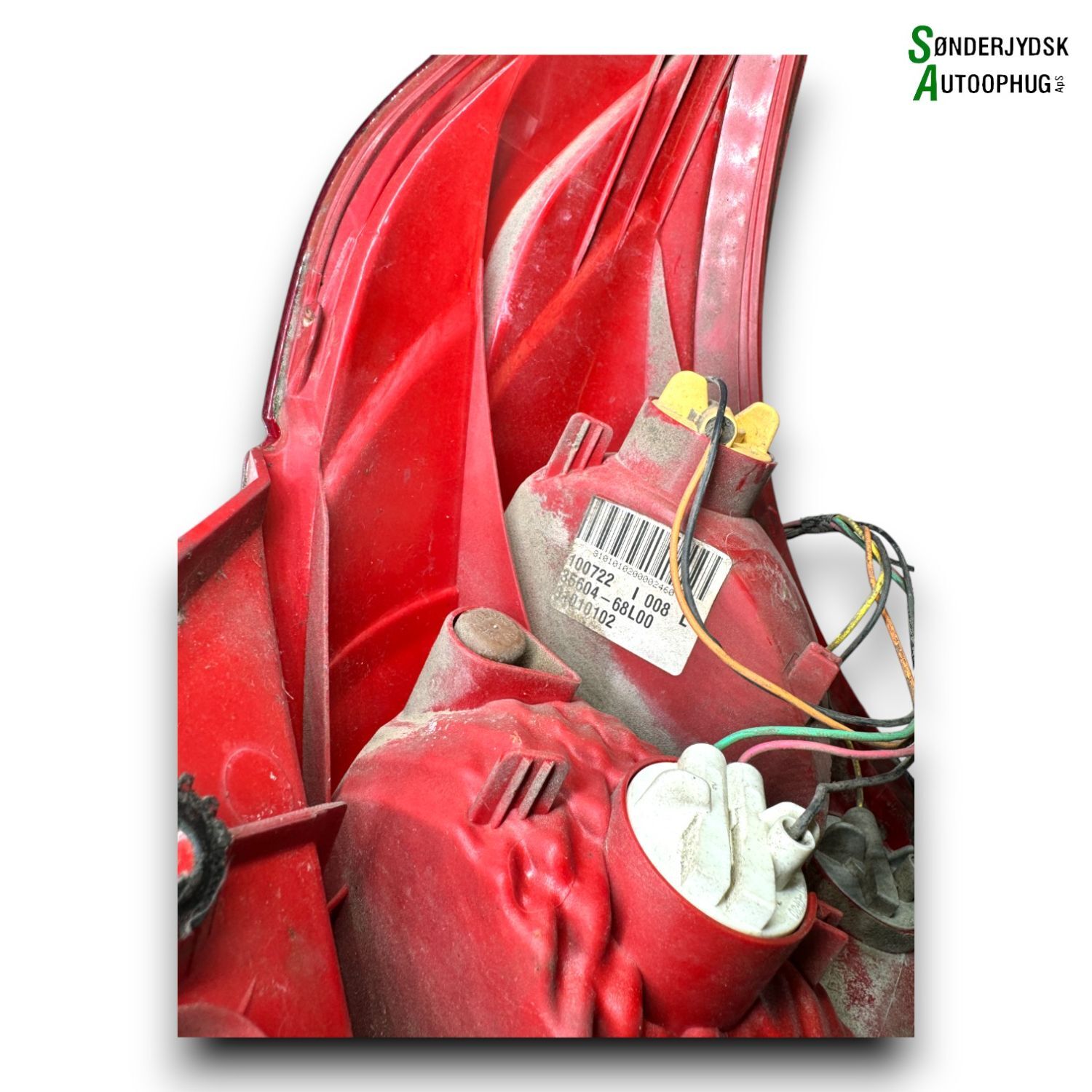 Suzuki Swift Baglygte Med OEM Nr. 3560468L00 Fra Suzuki Ophugger