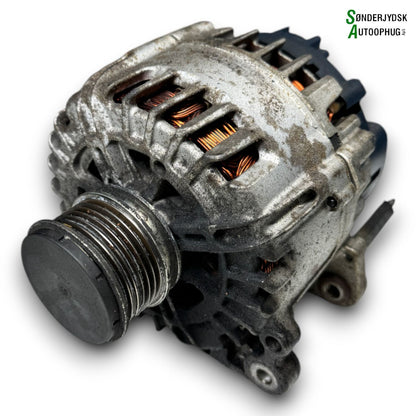 VW Golf 6 1K Generator Med OEM Nr. 03L903023F Fra VW Ophugger
