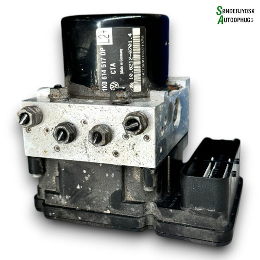 VW Golf 6 1K Abs Pumpe Med OEM Nr. 1K0614517DP Fra VW Ophugger