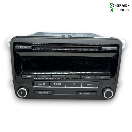 VW Golf 6 1K Radio M/Cd Med OEM Nr. 1K0035186AN Fra VW Ophugger