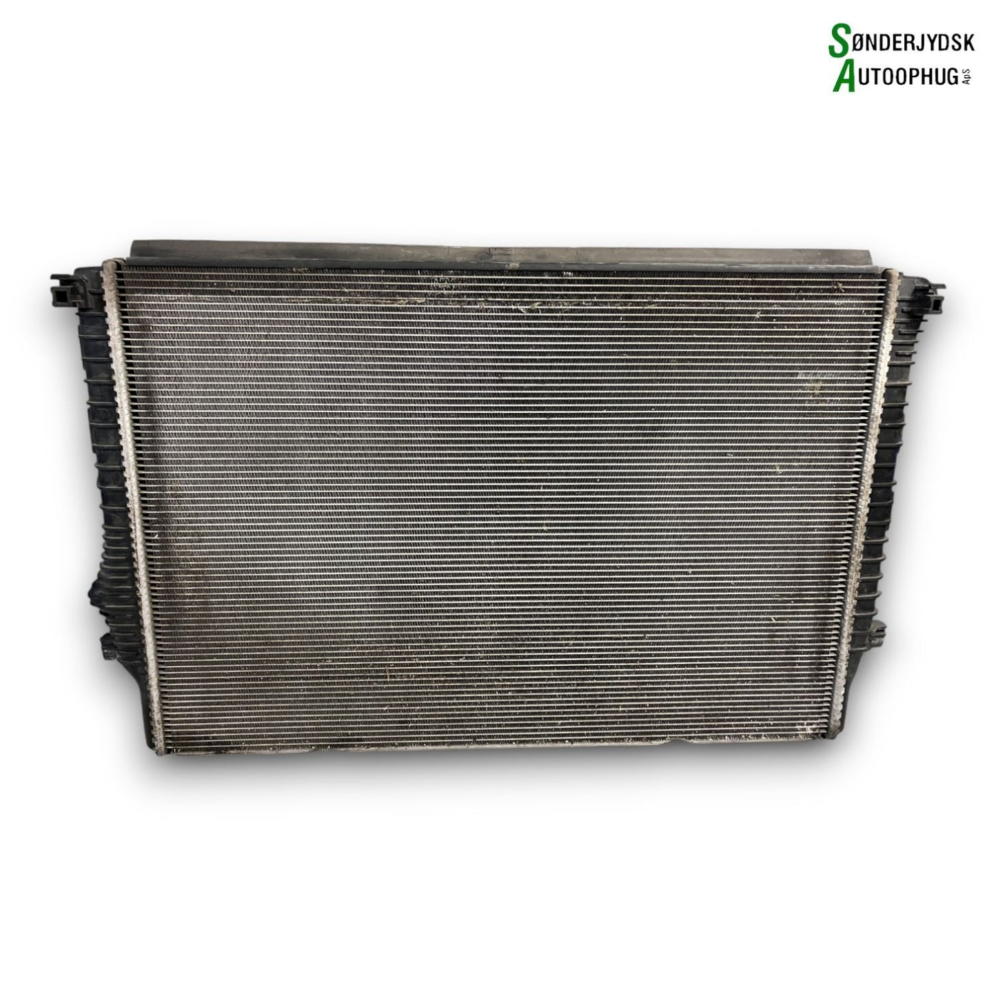 VW Golf 7 AU Køler Med OEM Nr. 5WA121251H Fra VW Ophugger