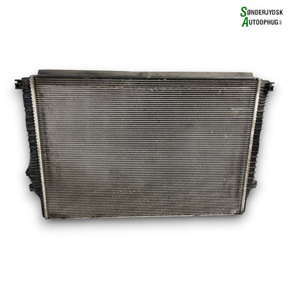 VW Golf 7 AU Køler Med OEM Nr. 5WA121251H Fra VW Ophugger