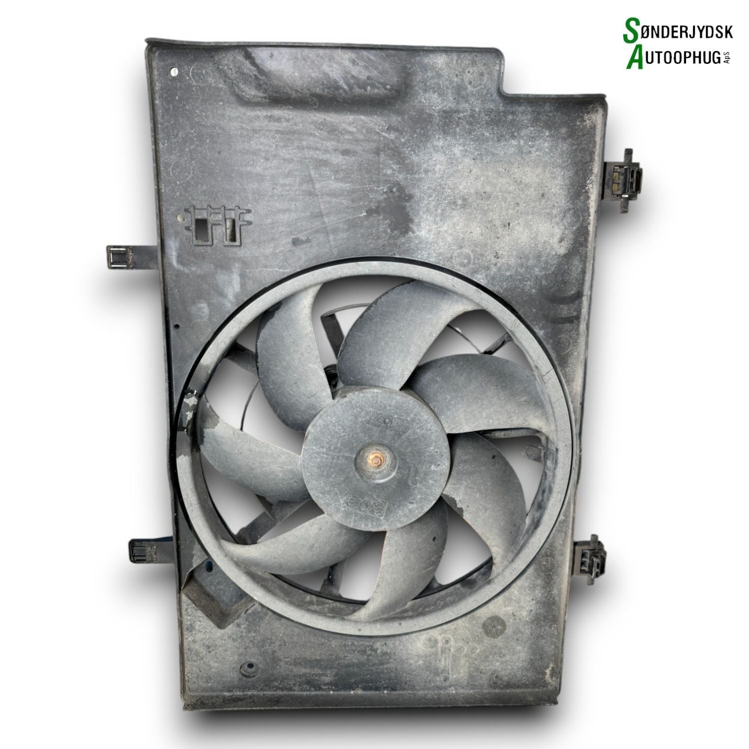 Ford Fiesta 7 Kølerblæser El Med OEM Nr. 2145088 Fra Ford Ophugger