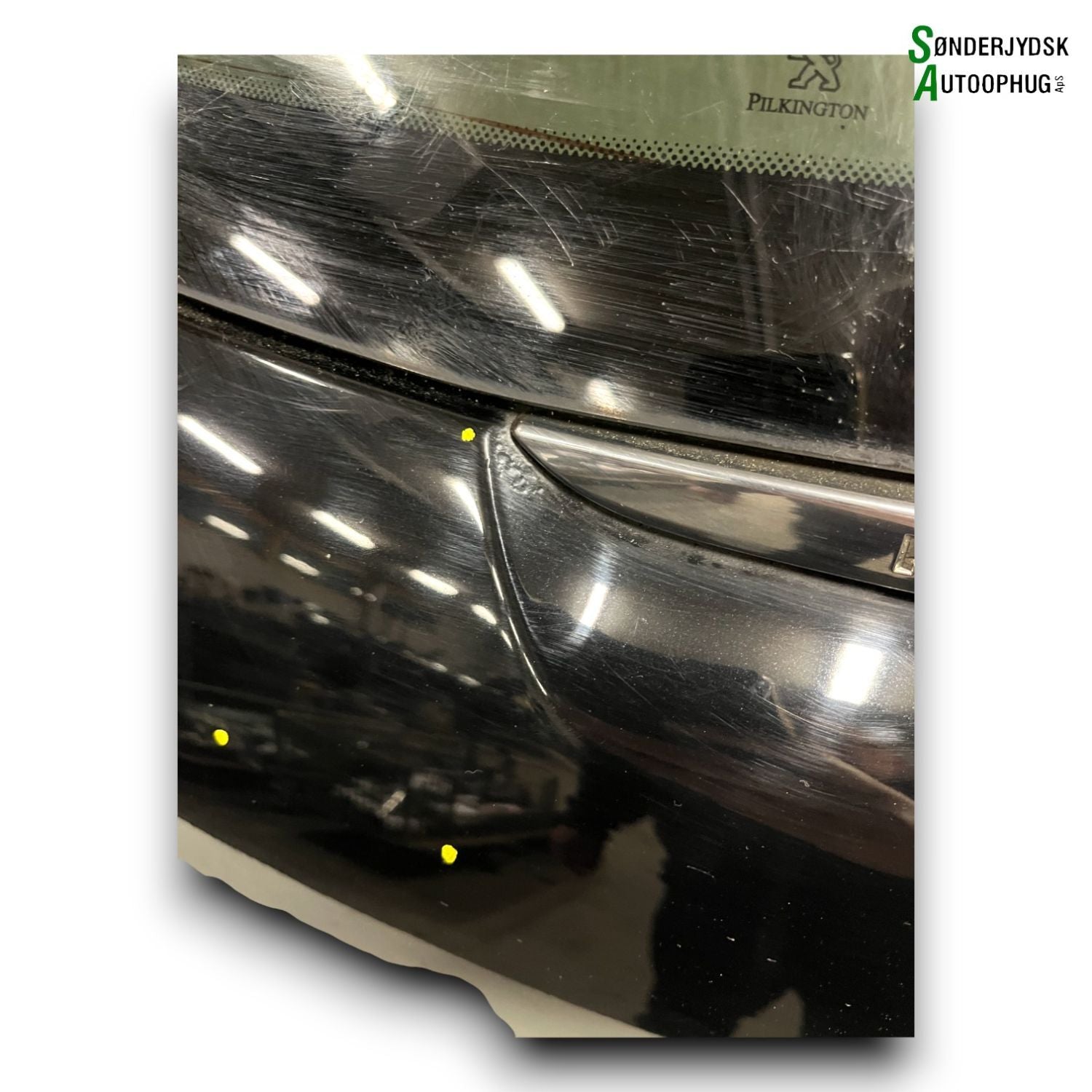 Peugeot 208 Bagklap Med OEM Nr. 9810682180 Fra Peugeot Ophugger