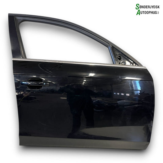 Audi A4 8K Fordør H Med OEM Nr. 8K0831052J Fra Audi Ophugger