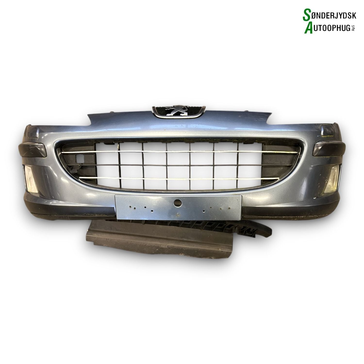 Peugeot 407 Forkofanger Med OEM Nr. 7401RC Fra Peugeot Ophugger