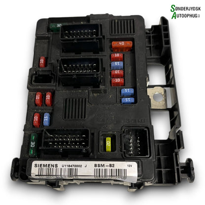 Peugeot Partner Sikringsboks Med OEM Nr. 9650618580 Fra Peugeot Ophugger