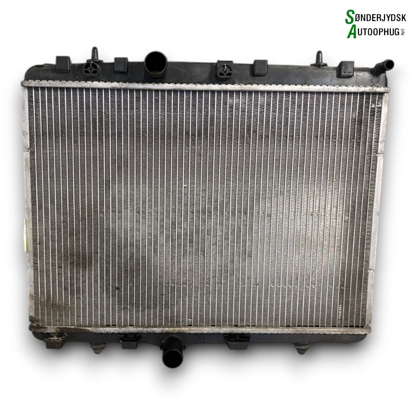 Citroen C3 III Køler Med OEM Nr. 3637005 Fra Citroen Ophugger