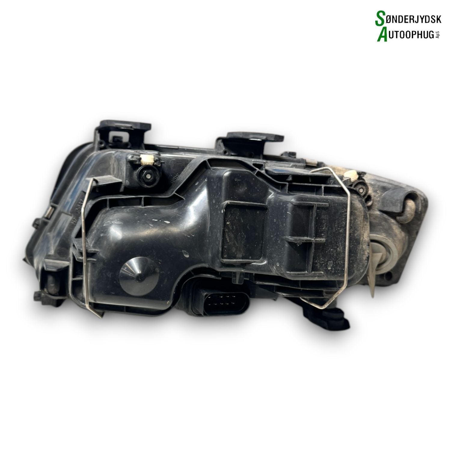 Audi A6 4B Forlygte Med OEM Nr. 4B0941004BJ Fra Audi Ophugger