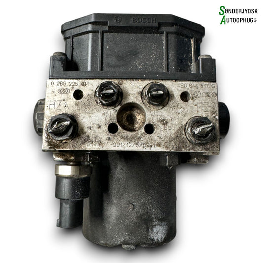 Audi A6 4B Abs Pumpe Med OEM Nr. 4B0614517G Fra Audi Ophugger