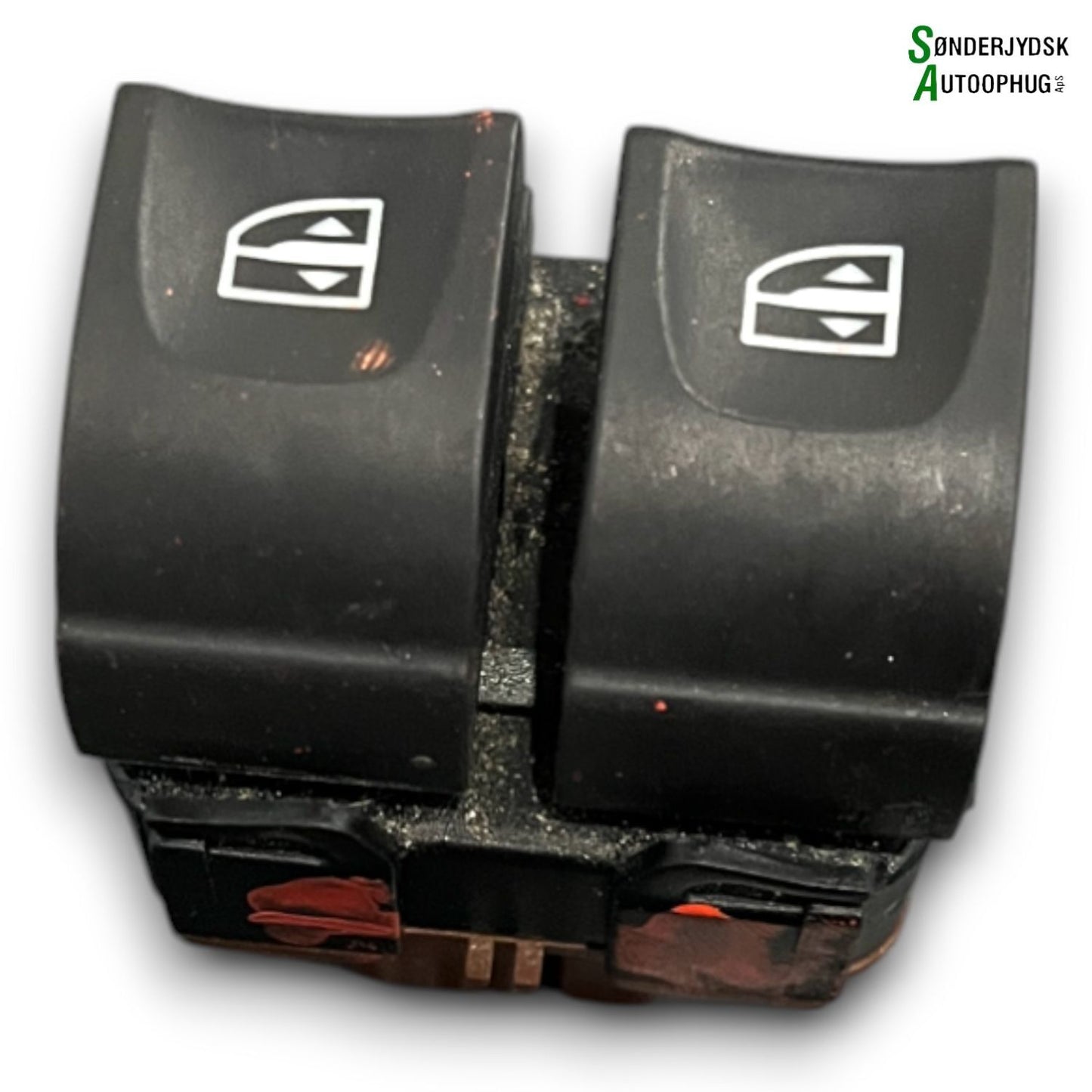 Dacia Logan Kontakt Rudehejs Med OEM Nr. 254111342R Fra Dacia Ophugger
