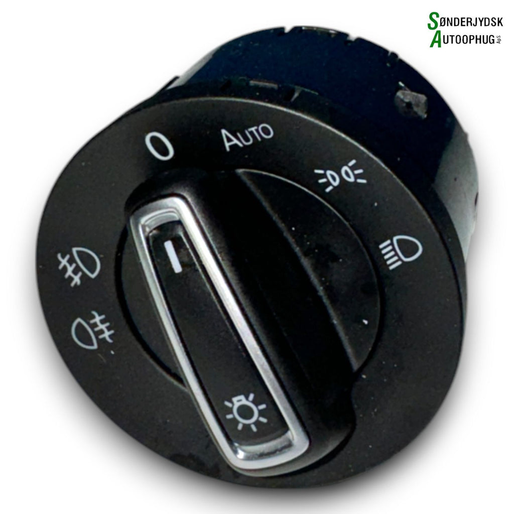 VW Golf 7 Au Kontakt Lys Med OEM Nr. 5G0941431BDWZU Fra VW Ophugger