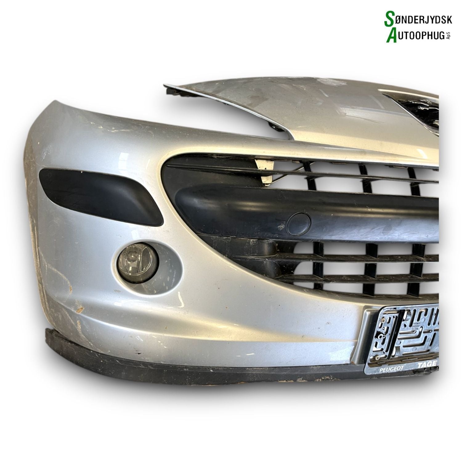 Peugeot 207 Forkofanger Med OEM Nr. 7401EQ Fra Peugeot Ophugger