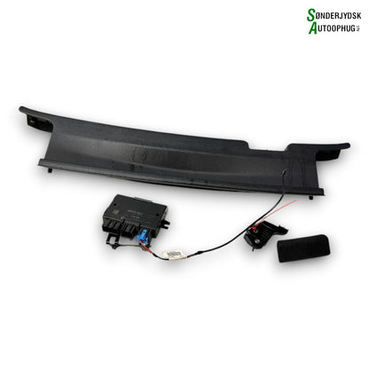 VW Golf 7 AU Anhængertræk, Fastmont Med OEM Nr. 5G0803880 Fra VW Ophugger