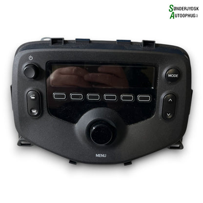Citroen C1 Radio M/Cd Med OEM Nr. B000792480 Fra Citroen Ophugger