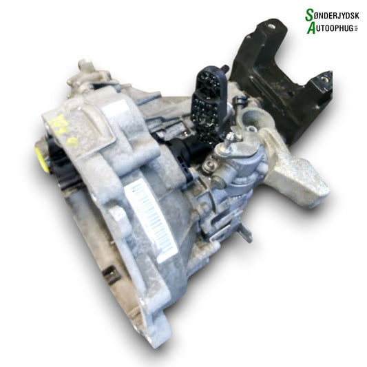 VW Polo 6C Gearkasse 5 Trin Med OEM Nr. 0CF300044T Fra VW Ophugger