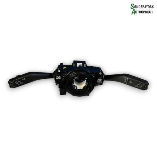 VW UP Kontakt Combi Med OEM Nr. 1S0953513B Fra VW Ophugger