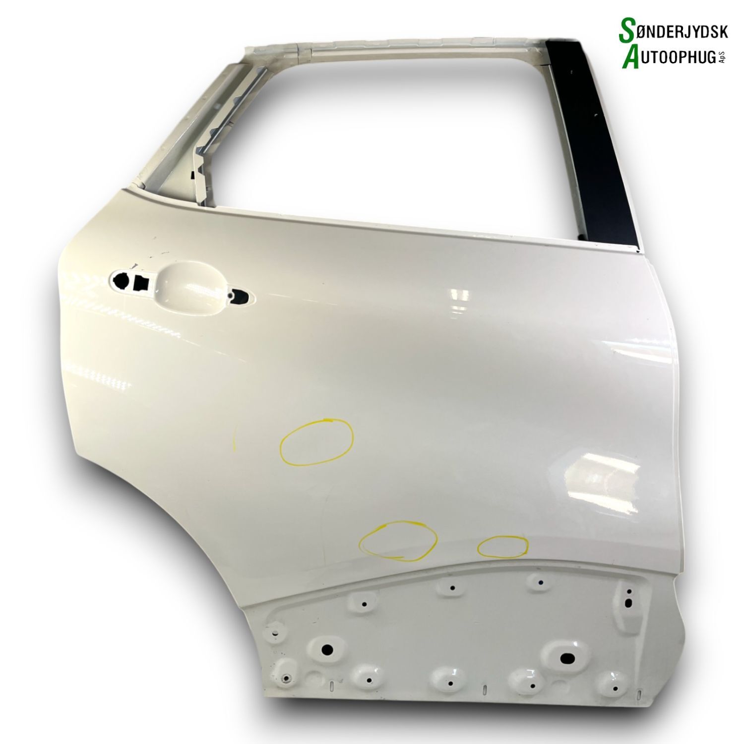 Renault Captur 1 Bagdør H Med OEM Nr. 821004271R Fra Renault Ophugger