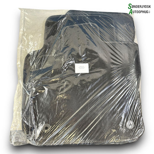 VW T‑Cross C11 Bundmåtte Med OEM Nr. Ophugger Fra VW Ophugger