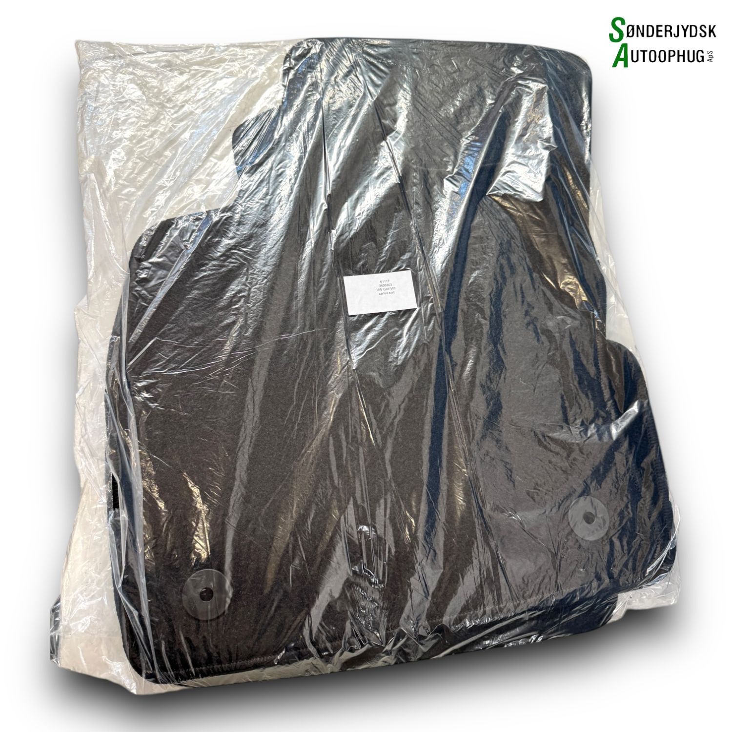 VW Golf 8 AU Bundmåtte Med OEM Nr. Ophugger Fra VW Ophugger