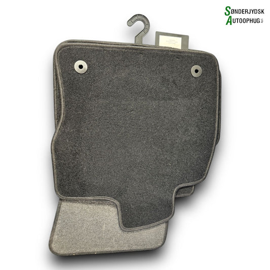 VW Passat 3G Bundmåtte Med OEM Nr. 3G1863011 Fra VW Ophugger