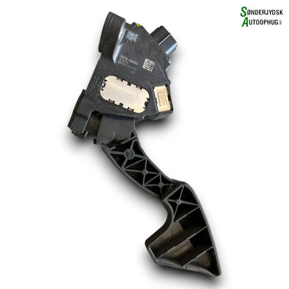 Peugeot 108 Speederpedal Med OEM Nr. 781100H050 Fra Peugeot Ophugger