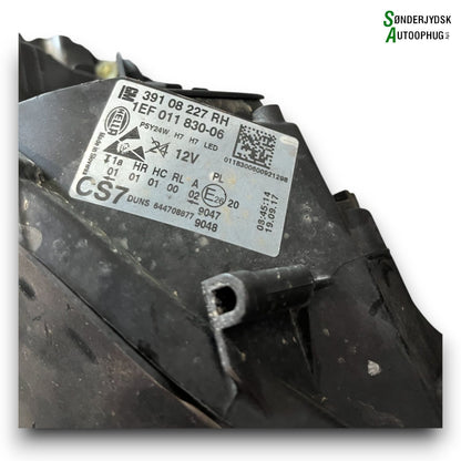 Opel Corsa E Forlygte Med OEM Nr. 13381344 Fra Opel Ophugger