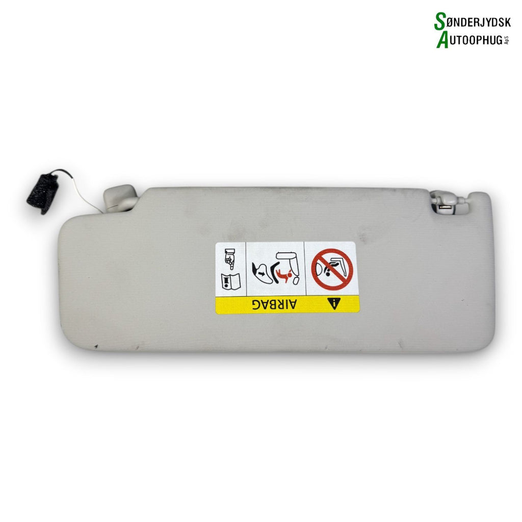 VW Polo Aw Solskærm Med OEM Nr. 2G0857552B Fra VW Ophugger