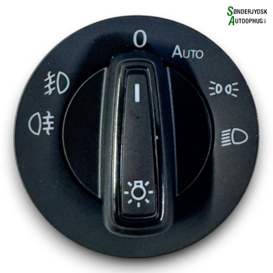 VW Polo AW Kontakt Lys Med OEM Nr. 5G0941431R Fra VW Ophugger