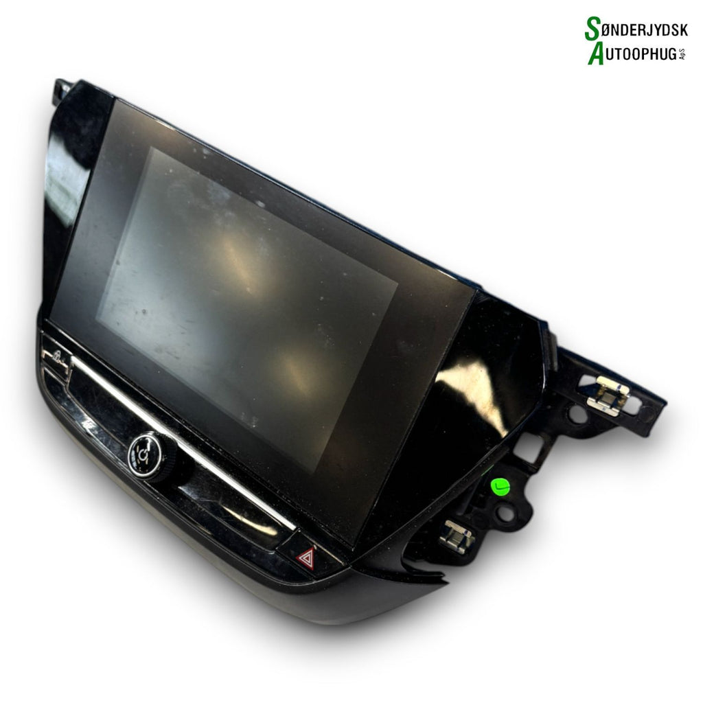 Opel Corsa F Radio, Multi Display Med OEM Nr. 39185456 Fra Opel Ophugger
