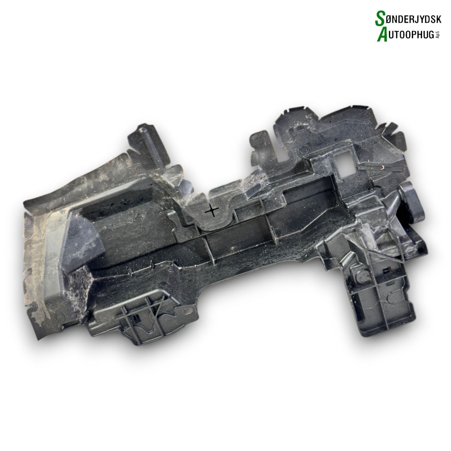 Opel Corsa F Front, Løsdele Med OEM Nr. 39181014 Fra Opel Ophugger
