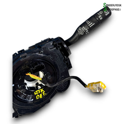 Opel Corsa F Kontakt Combi Med OEM Nr. 98325629YX Fra Opel Ophugger