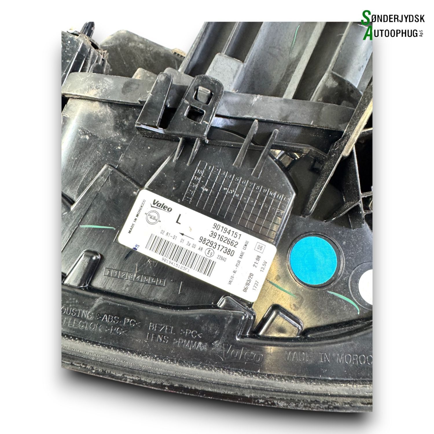 Opel Corsa F Baglygte Med OEM Nr. 39162662 Fra Opel Ophugger