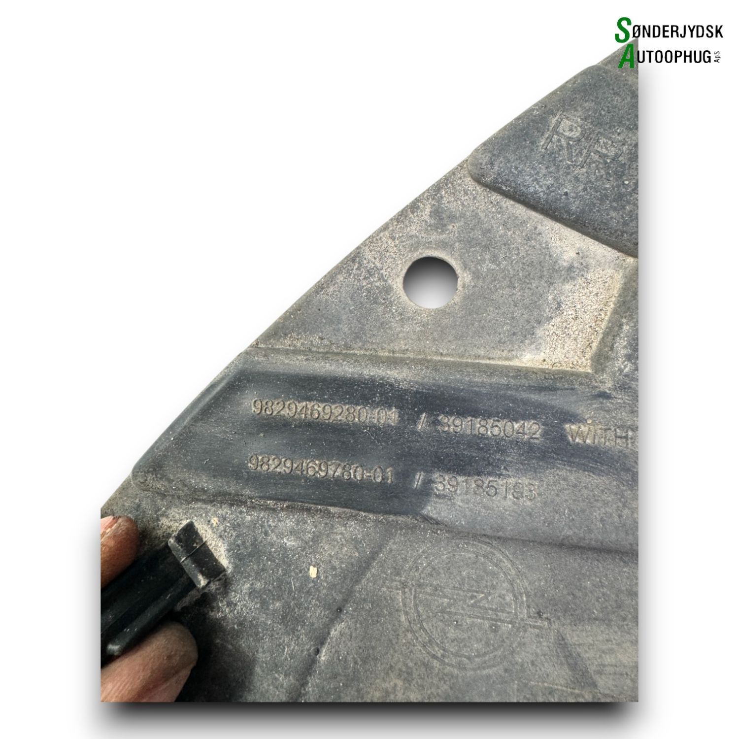 Opel Corsa F Inderskærm Med OEM Nr. 39185042 Fra Opel Ophugger