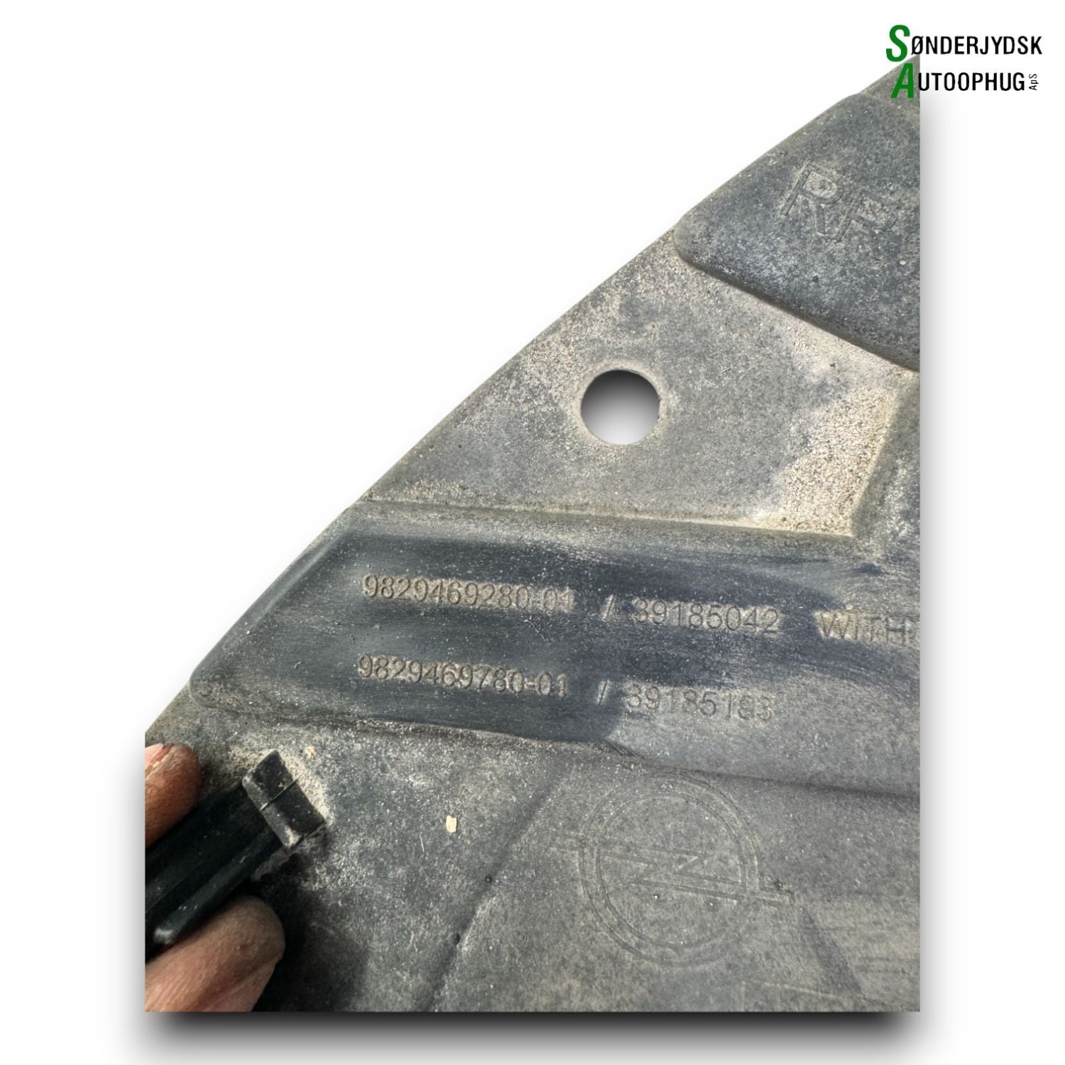 Opel Corsa F Inderskærm Med OEM Nr. 982946978001 Fra Opel Ophugger