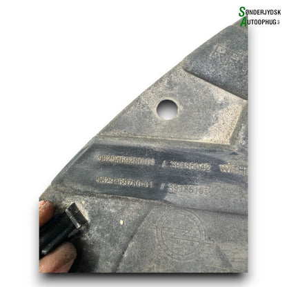 Opel Corsa F Inderskærm Med OEM Nr. 982946978001 Fra Opel Ophugger