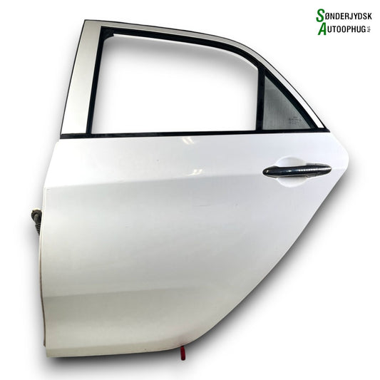 Kia Picanto Bagdør V Med OEM Nr. 770031Y030 Fra Kia Ophugger