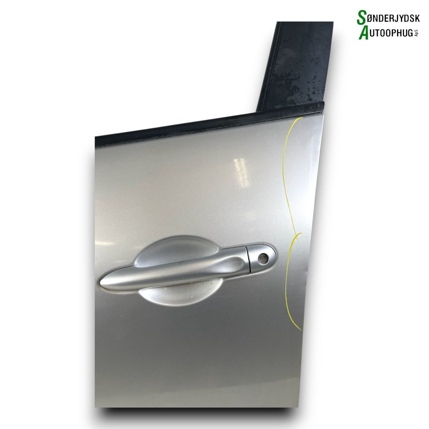 Renault Clio 4 Fordør V Med OEM Nr. 801017896R Fra Renault Ophugger