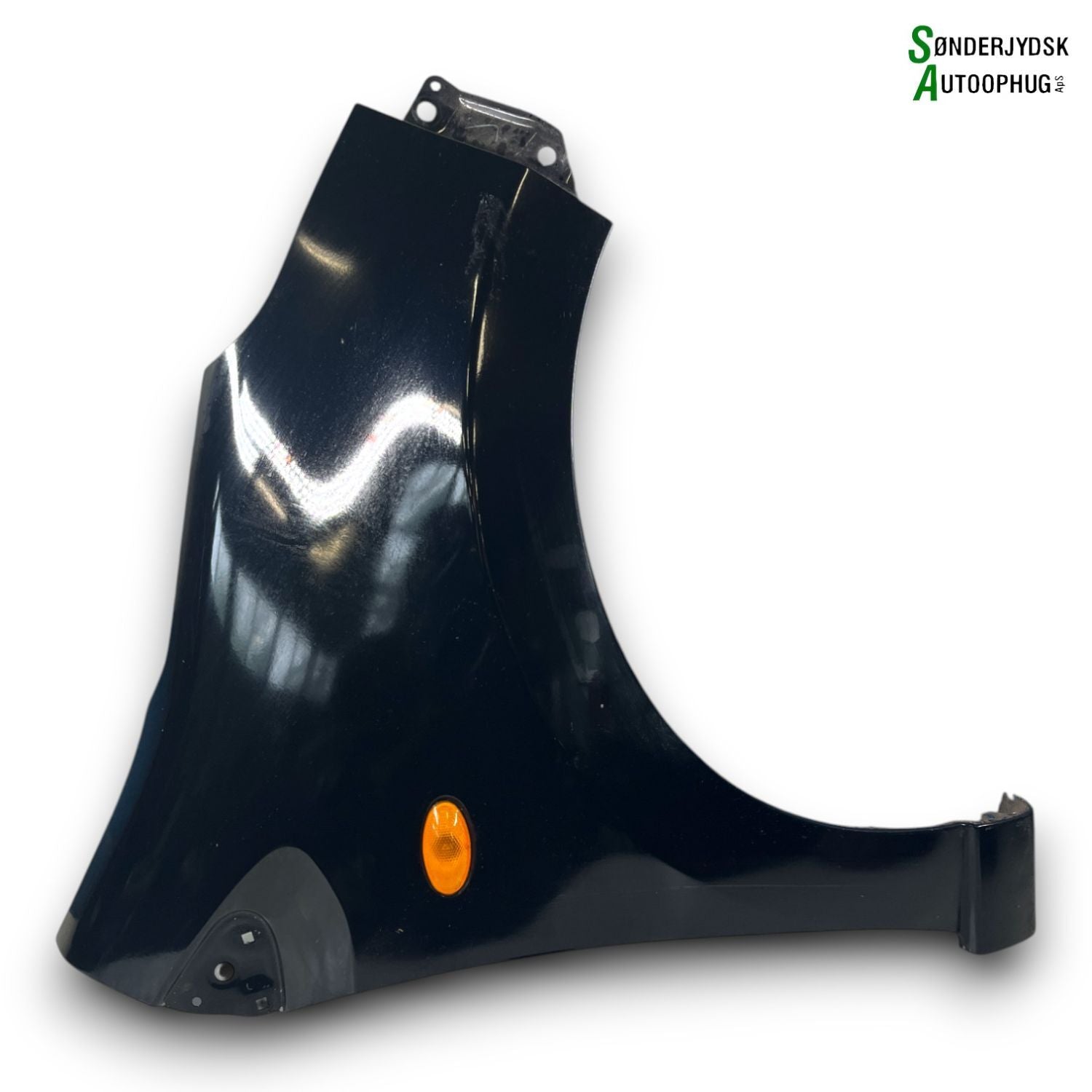 Nissan Pixo Forskærm H Med OEM Nr. 631124A00C Fra Nissan Ophugger