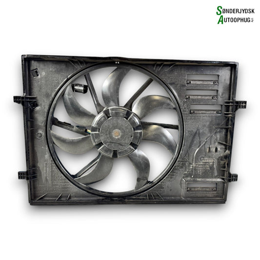 Skoda Octavia Kølerblæser El Med OEM Nr. 5Q0121203DD Fra Skoda Ophugger