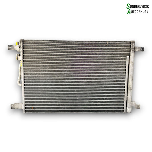 Skoda Octavia Køler Aircond Med OEM Nr. 5QD820411K Fra Skoda Ophugger